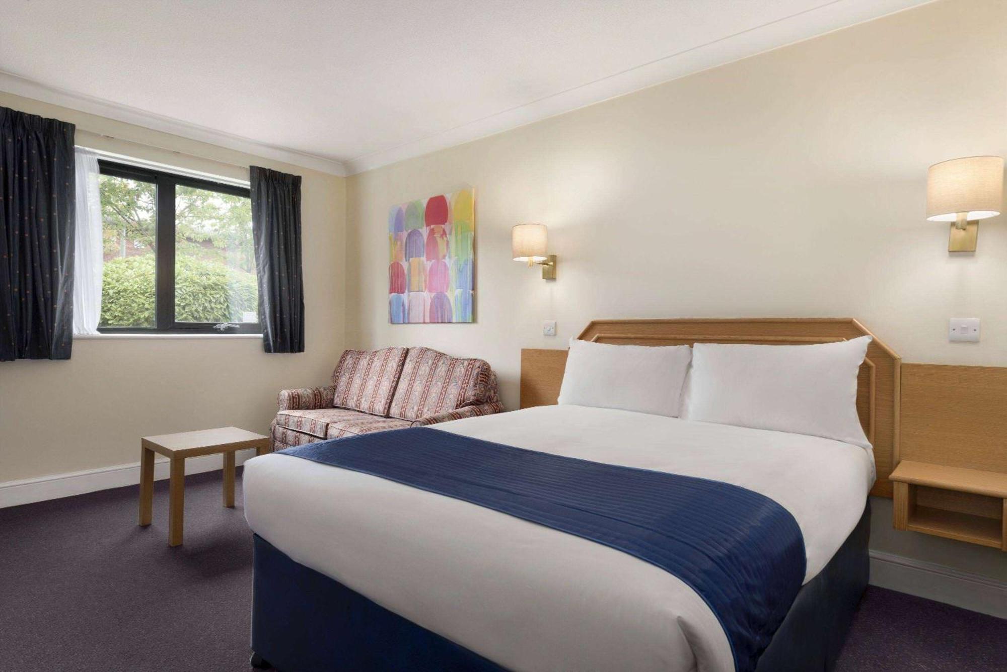 Days Inn Stafford Ngoại thất bức ảnh